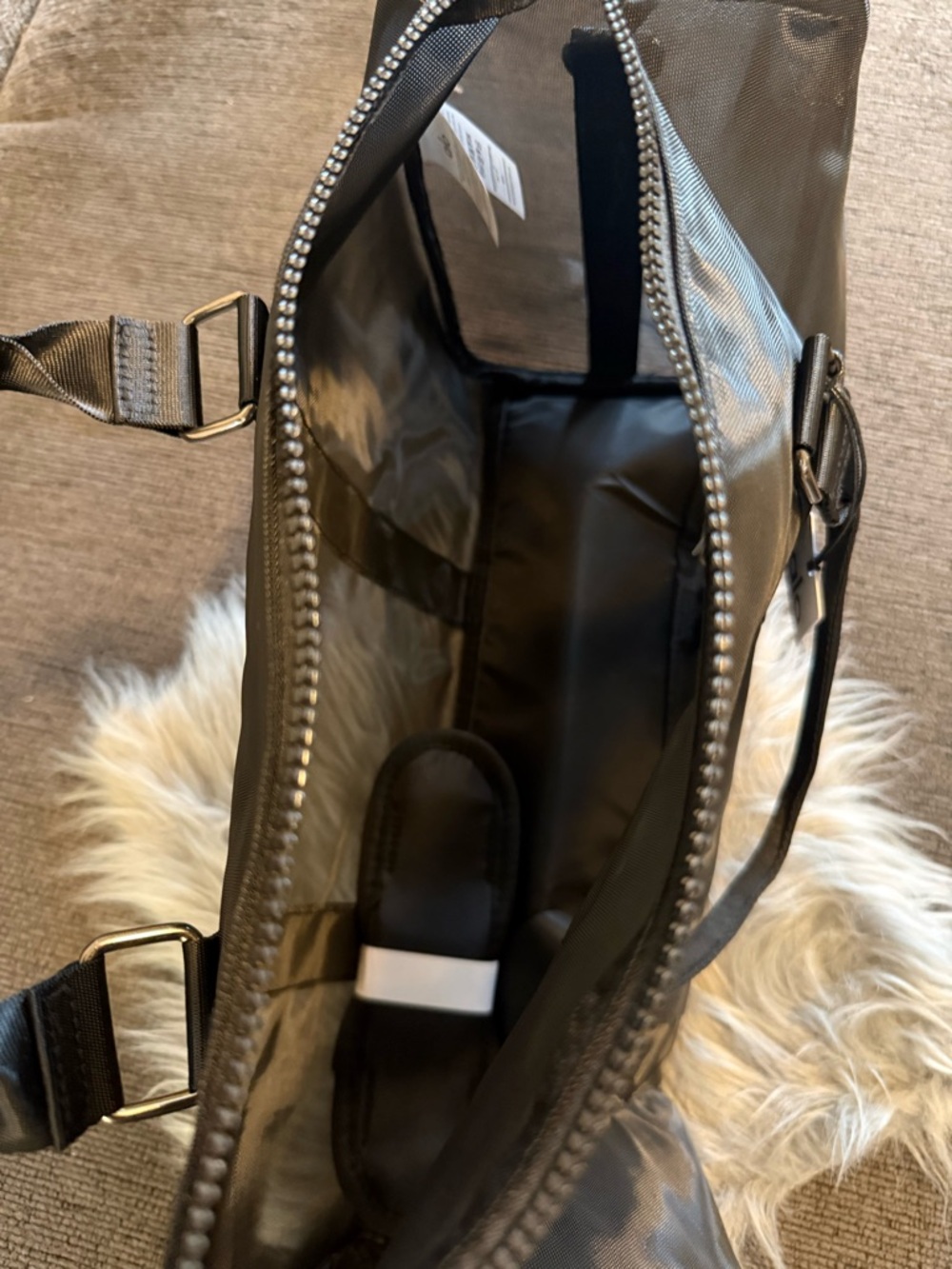 ALO Yoga Black Mesh Duffle Bag with White Logo
NOT FOR SALE - Picture 5 of 7